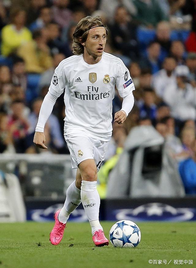 国米小将博沃：首秀的感觉难以置信；我的偶像的是恰尔汗奥卢