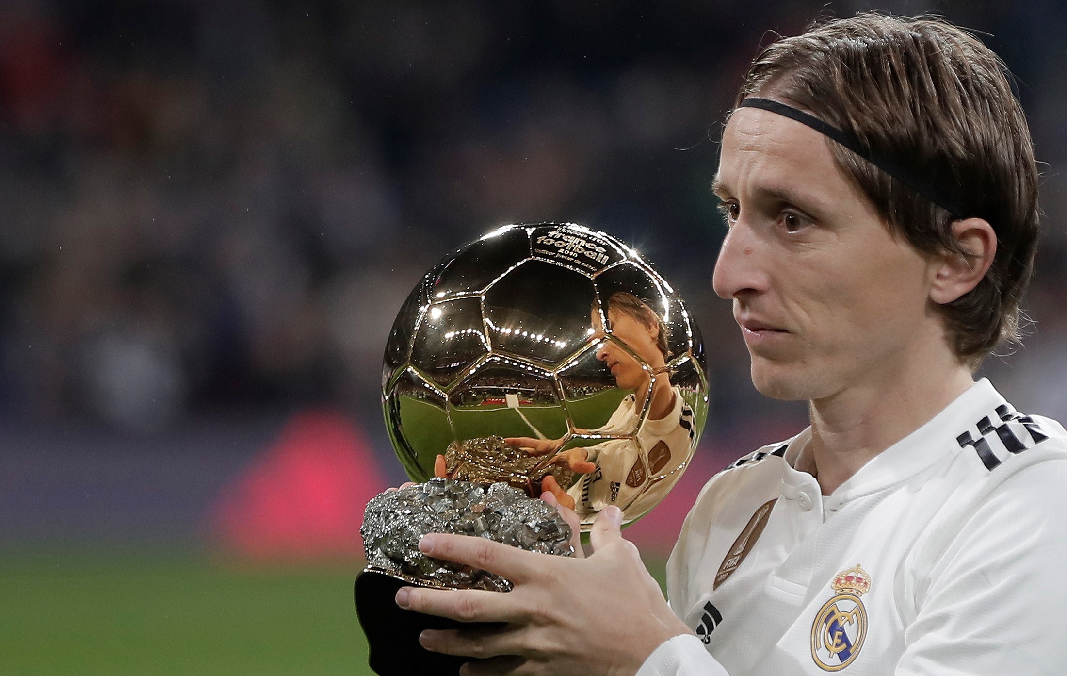 斯基拉：米兰近期密切关注雷恩18岁前锋穆罕默德-梅特