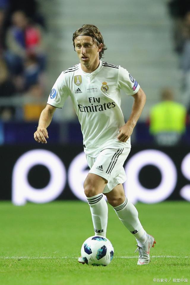 30场零进球！皇马8000万先生陷入断崖式低谷，或刷新41年尴尬纪录