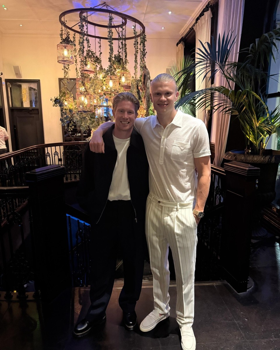 日职联战报：鹿岛鹿角主场2-1横滨水手，时隔9年再次夺冠